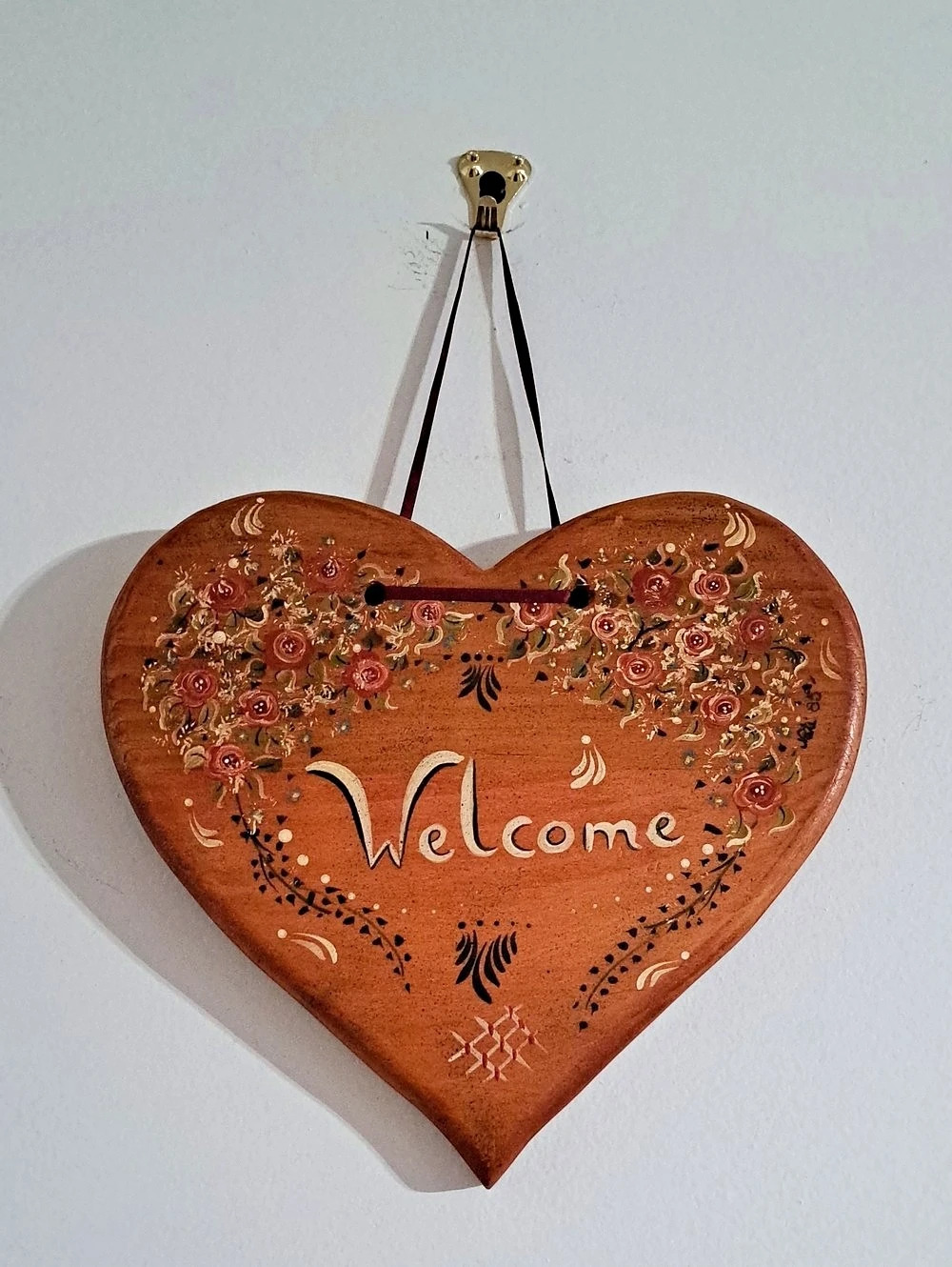 Wooden Heart Welcome Wall Decor - Brown & Red Floral